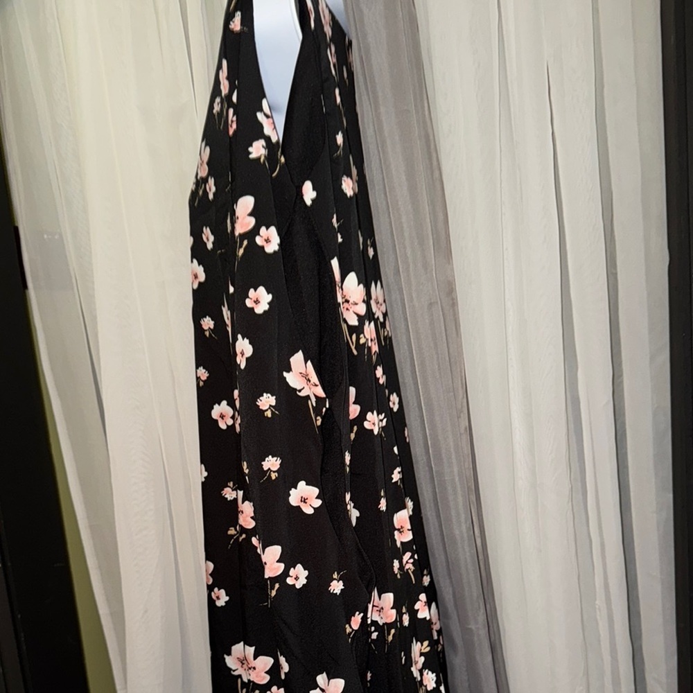 Philosophy Black and Pink Floral Dress - Picture 5 of 12
